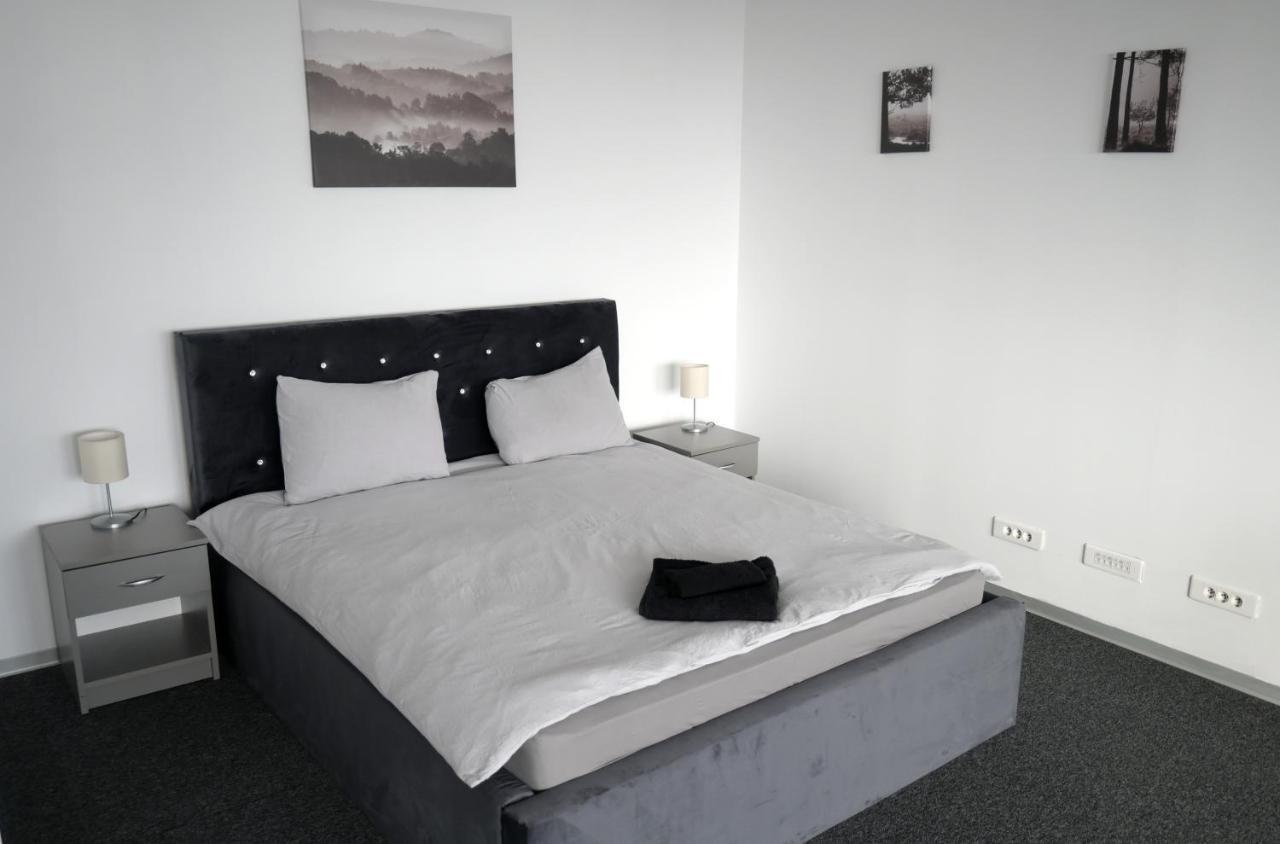 Luana Airport Apartments #3 Otopeni Εξωτερικό φωτογραφία